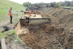 При реконструкции трассы М-4 «Дон» в Воронежской области археологи нашли древние артефакты