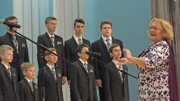 Управляющей коллективом мужского хора Воронежской филармонии присвоили звание заслуженного работника культуры России