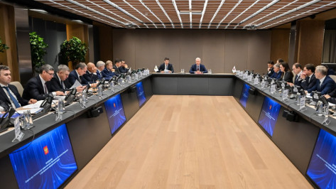 Губернатор Александр Гусев в докладе рассказал, как в Воронежской области помогают предпринимателям