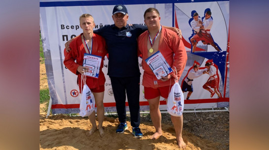 Таловские спортсмены завоевали 2 «золота» на всероссийском турнире по пляжному самбо