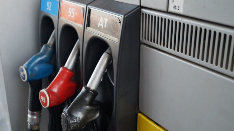 Воронежские антимонопольщики объяснили июльский рост бензиновых цен