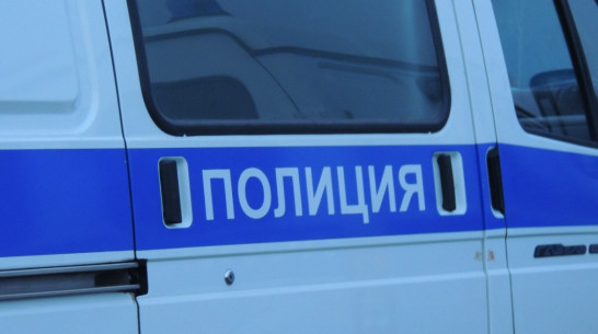 Двое жителей Воронежской области украли с пруда трубу для слива воды