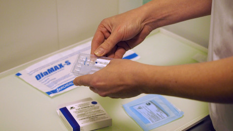 Около 72 тыс жителей Воронежской области получили оба компонента вакцины от ковида