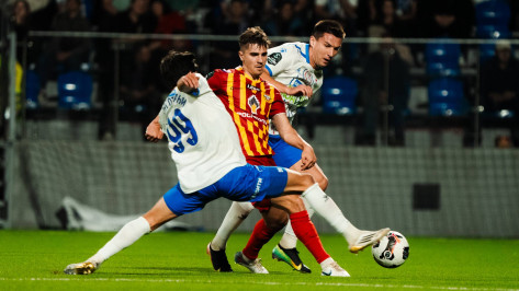 Воронежский «Факел» одержал победу над «Арсеналом» и стал лидером турнирной таблицы