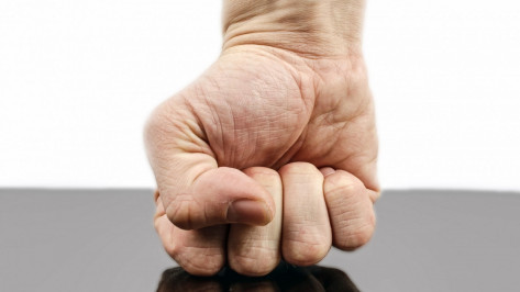 Глава воронежской федерации лыжных гонок Алексей Мананков подрался с подопечным в кофейне