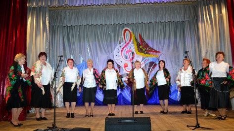 В Грибановке первый фестиваль творчества пенсионеров собрал более 100 коллективов