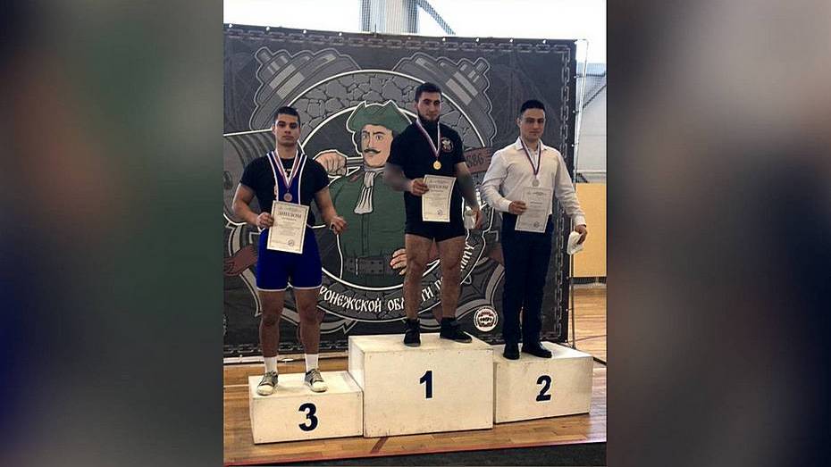 Каменский тяжелоатлет выиграл «бронзу» на открытых областных соревнованиях