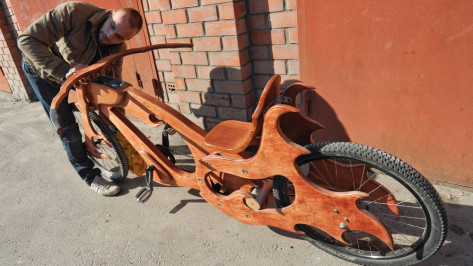 Создатель деревянного велосипеда из Воронежа поборется за «Золотую педаль»