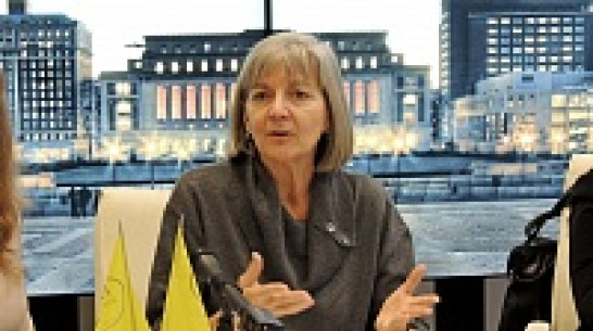 Американская журналистка Энн Купер поделилась свободой слова с воронежцами