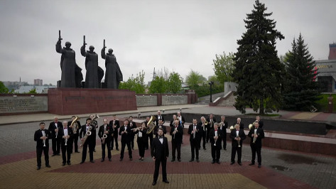 Артисты Воронежской филармонии возродили легендарную «Песню о Чижовке»