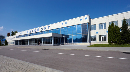 Час у аэропорта. Сколько стоит парковка в Воронеже и других городах