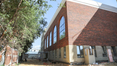 В Воронеже открытие школы №45 перенесли на три недели