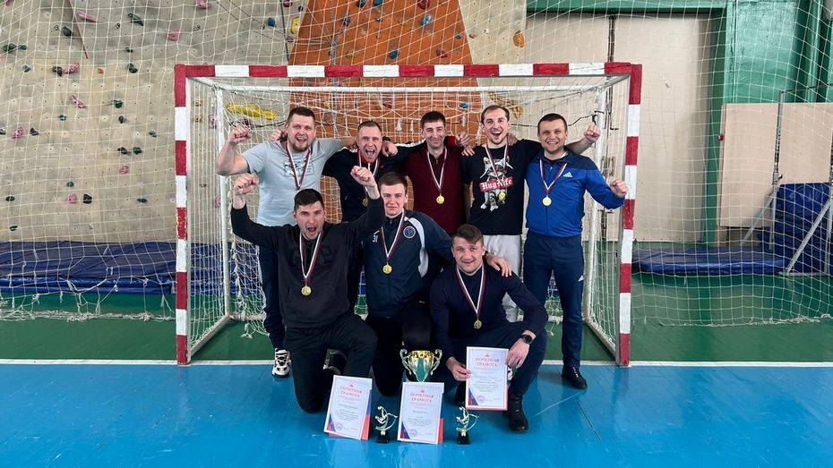 Подгоренский клуб победил в чемпионате по мини-футболу в Россоши