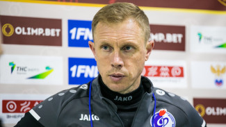 Тренера воронежского «Факела» признали лучшим в ФНЛ в марте