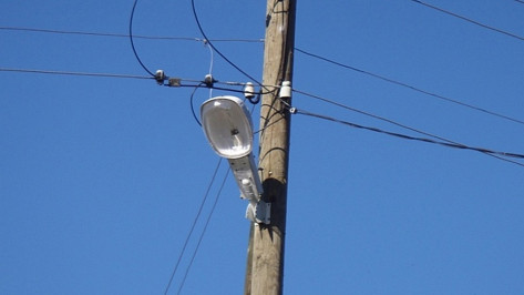 В Норово-Ротаевском поселении Нижнедевицкого района модернизируют уличное освещение