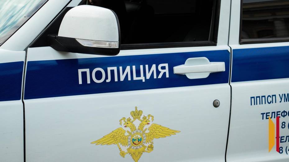Воронежские полицейские задержали двух наркоманов-закладчиков из Подмосковья с крупной партией метадона