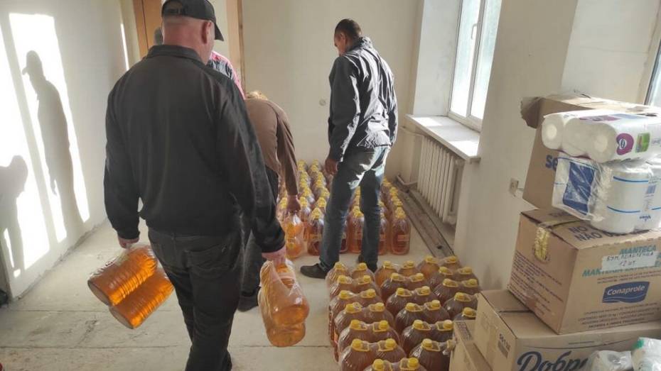 Терновские производители отправили жителям ДНР 20 тонн продукции
