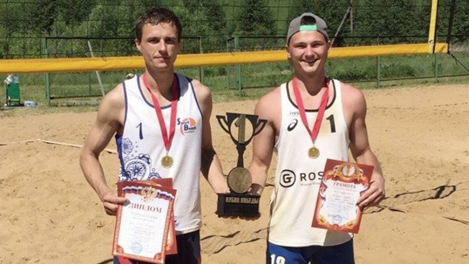 Бутурлиновский спортсмен стал чемпионом ЦФО по пляжному волейболу среди студентов