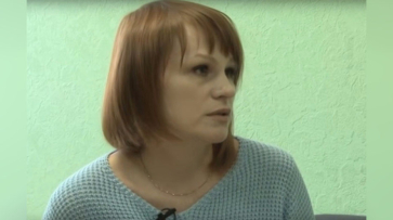 Воронежские врачи обнаружили в животе пациентки метровую салфетку