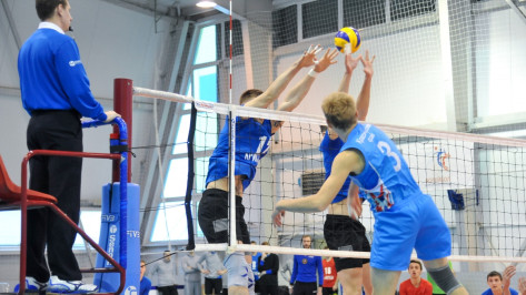 Воронежский «Кристалл» набрал пять очков в первом туре финала Высшей лиги Б