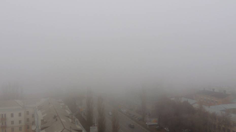 Из-за тумана в Воронеже задержали самолет из Москвы и обратно