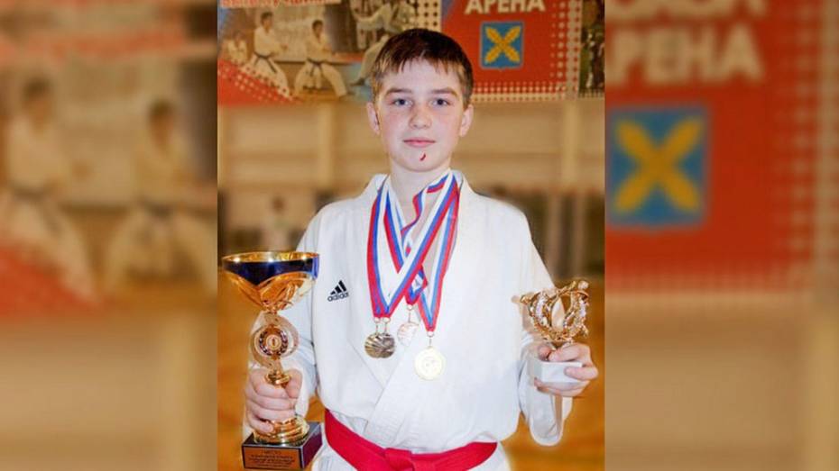 Семилукский спортсмен завоевал  7 медалей на Всероссийском турнире по карате
