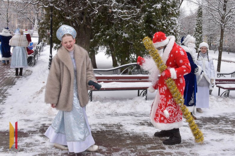 Парад Дедов Морозов и Снегурочек в Воронеже в 2025 году
