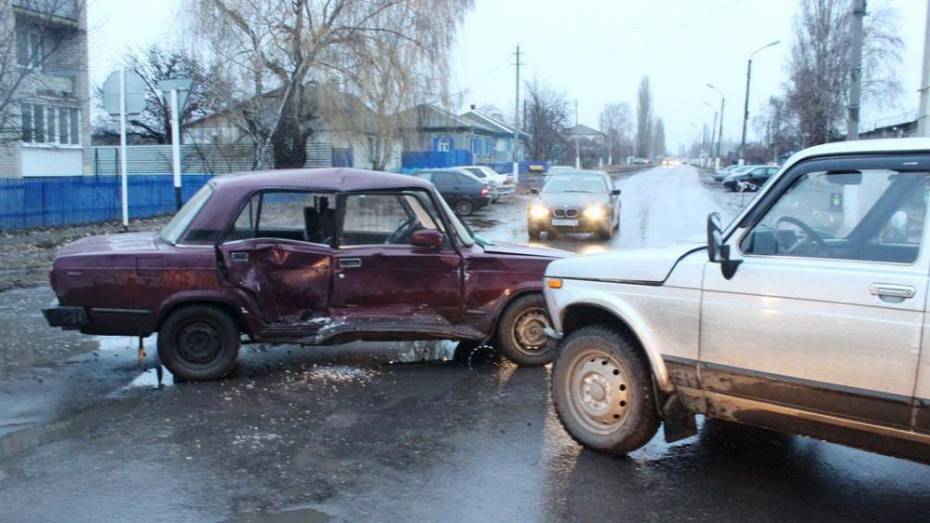 В Таловском районе сонный водитель спровоцировал ДТП