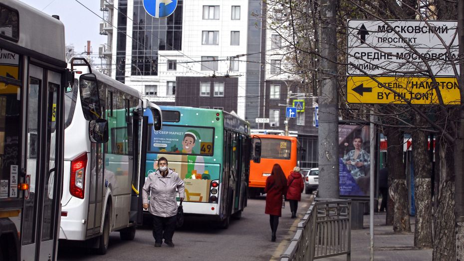 Два воронежских автобуса изменят схему движения