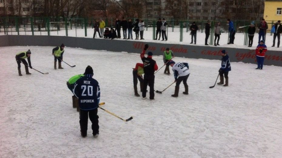 Воронежцы стали вторыми на турнире по хоккею в валенках в Пензе