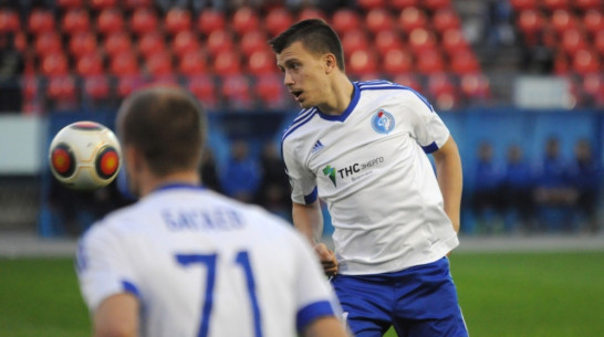 Экс-капитан воронежского «Факела» Виктор Свежов перешел в «Балтику»