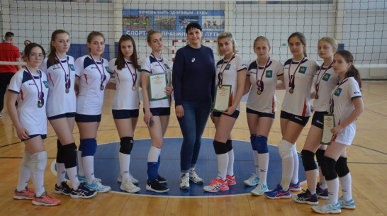 Верхнехавские волейболистки завоевали «бронзу» областных соревнований