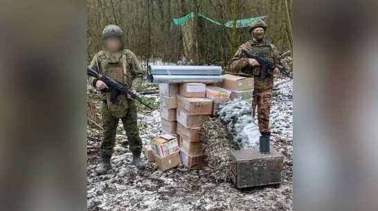 Волонтеры из села Малая Грибановка отправили в зону СВО 900 окопных свечей