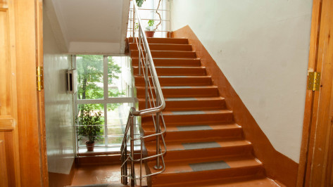 В 32 школах Воронежа с родителей перестанут собирать деньги за охрану