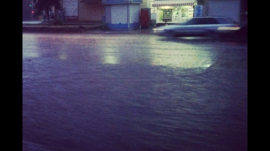 Ливень в Воронеже затопил Ленинский проспект