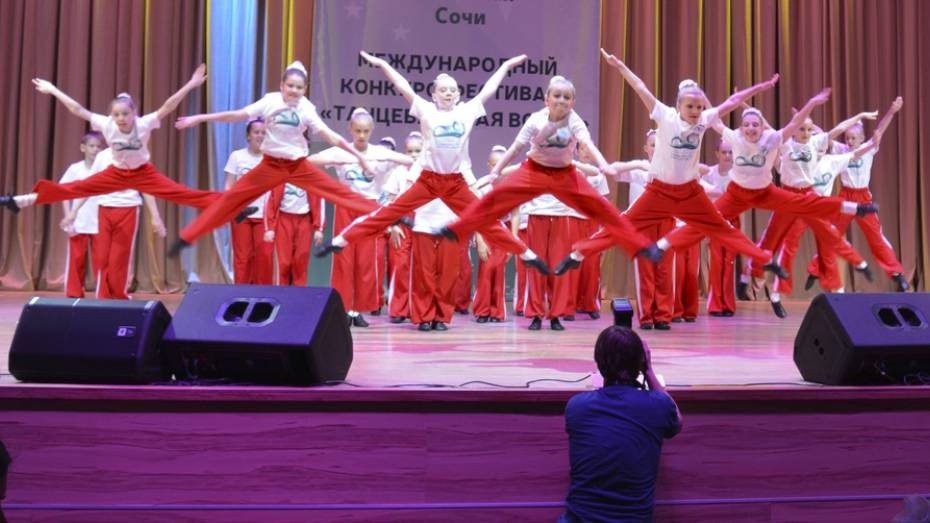 Острогожские танцоры победили в международном конкурсе-фестивале «Танцевальная волна»