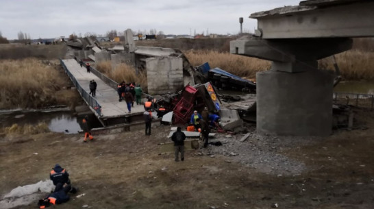 В Воронежской области на время ремонта обрушившегося моста организуют понтонную переправу