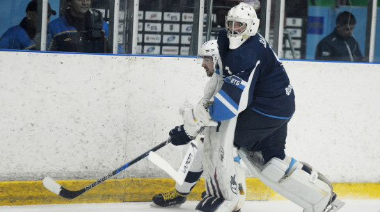 «Буран» переиграл «Ижсталь» в Воронеже