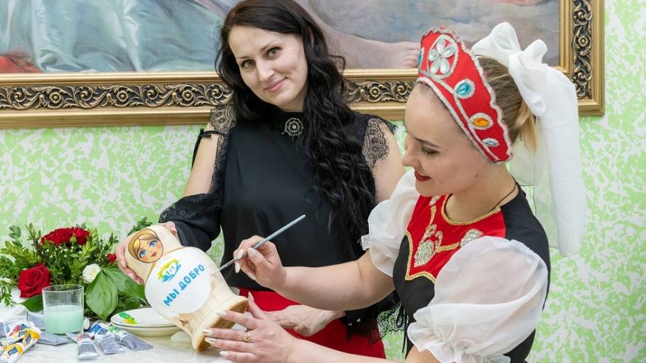 Россошанцы собрали около 2 млн рублей для тяжелобольных детей района