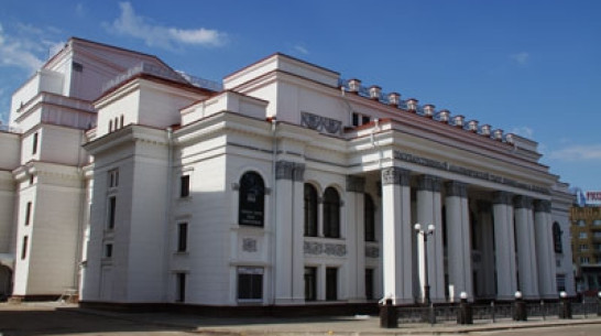 На сцене воронежского театра драмы будут выступать актеры из Тамбова