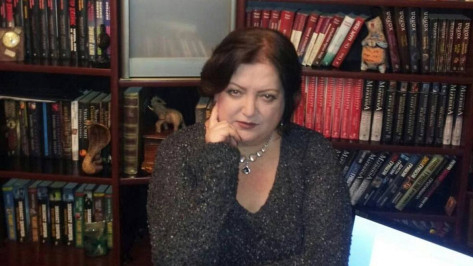 В возрасте 57 лет умерла воронежская журналистка и писательница Алла Холденко