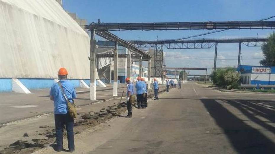 Осужденных колонии в Воронежской области трудоустроили на завод минудобрений