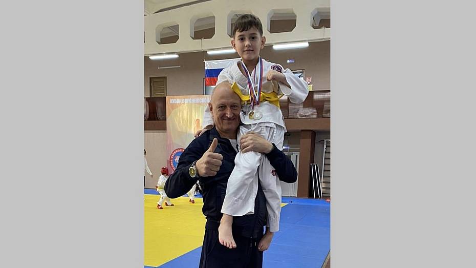Воробьевские тхэквондисты завоевали 8 золотых медалей на областных соревнованиях