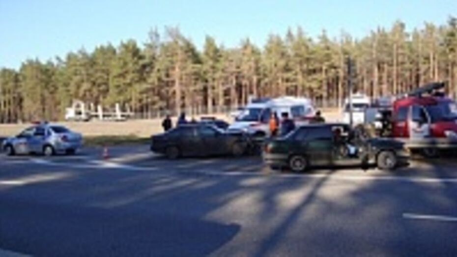 В Воронежской области курянин погиб при столкновении «ВАЗа» и BMW 
