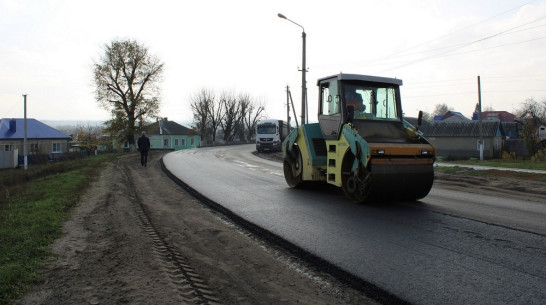В Россошанском районе на ремонт около 20 км дорог направят свыше 90 млн рублей