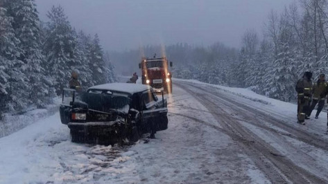 Более 300 автомобильных аварий произошло в Воронежской области за 2 дня снегопада