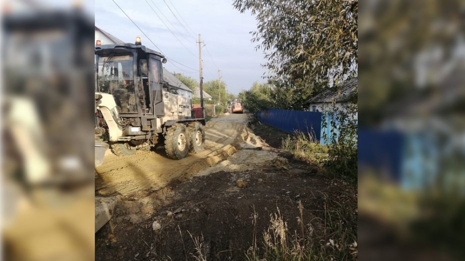 Дорогу на 12 улицах и в двух переулках отремонтируют в Кантемировском районе