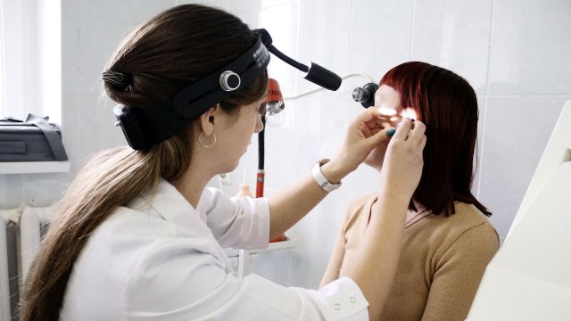 Воронежцы назвали самые благородные и самоотверженные профессии