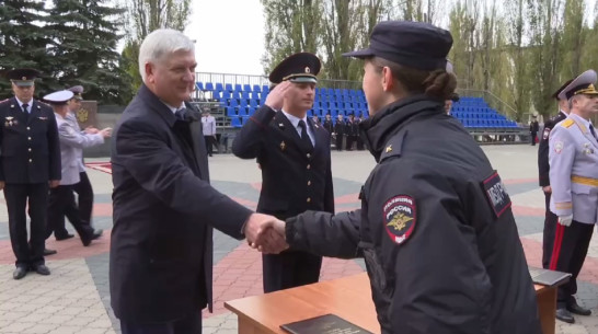 Воронежский губернатор принял участие в церемонии приведения к присяге курсантов МВД