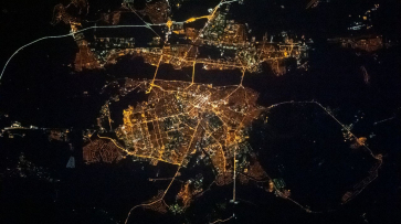 Фото Воронежа с МКС опубликовал космонавт Сергей Рязанский